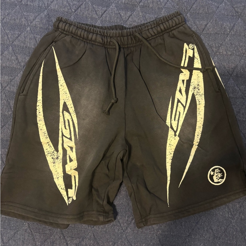 Hellstar Shorts MESSAGE FOR CHEAPER PRICE New With Tags Medium